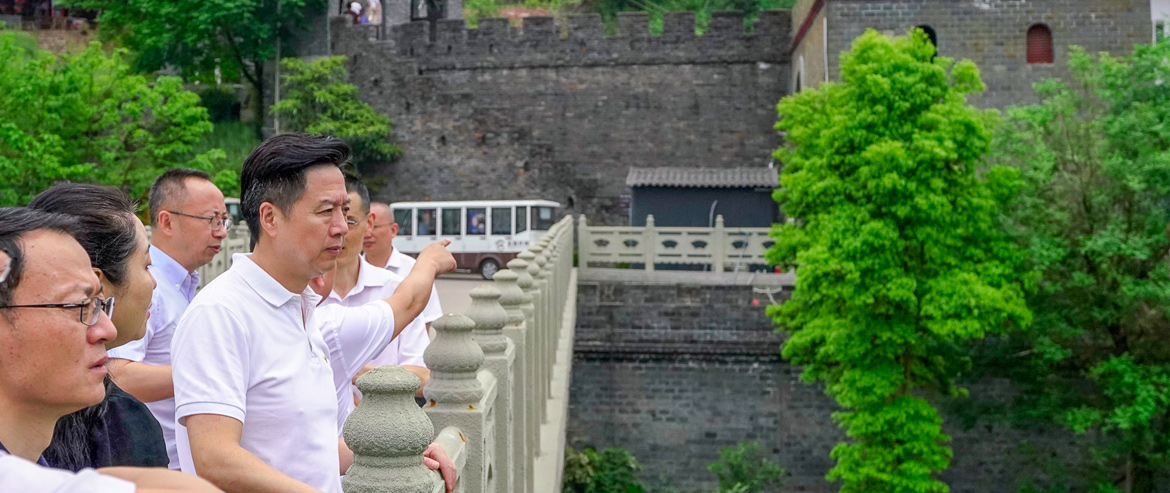 集團(tuán)領(lǐng)導(dǎo)督察金龍長城景區(qū)節(jié)前綜合工作