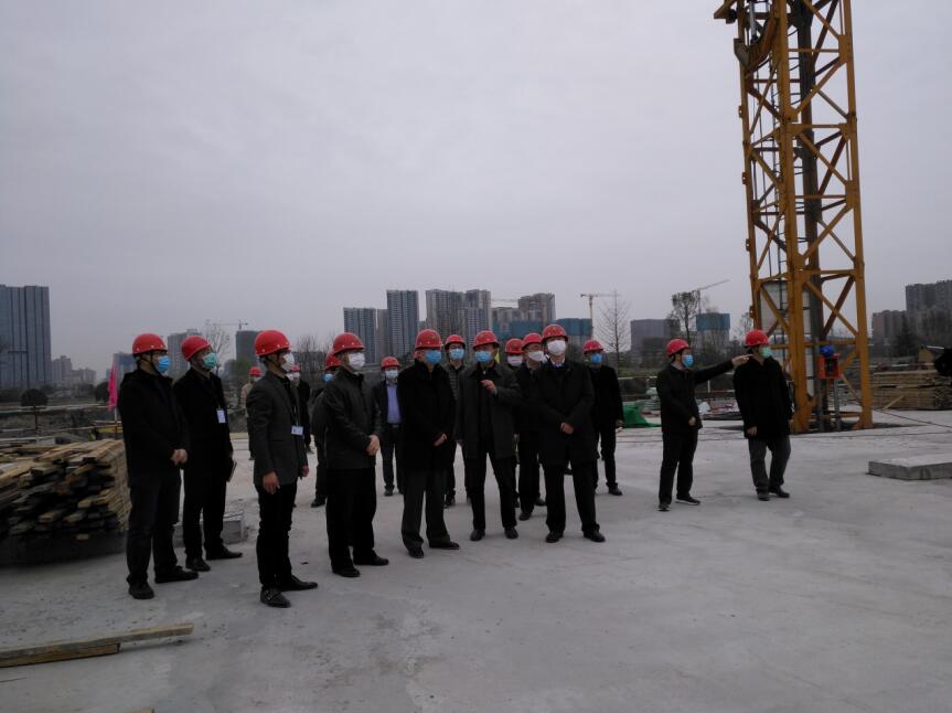 旅投集團黨委書記、董事長任丁率隊 赴金牛賓館檢查工程復工工作
