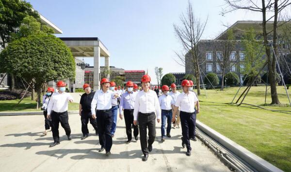 奮戰27天 奪取“一號工程”建設首勝 ——旅投集團現場調研督導金牛賓館改(擴)建工程側記