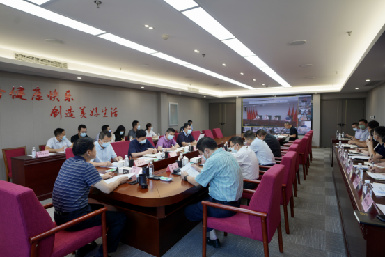 四川旅投集團召開疫情防控工作領導小組2022年第3次會議 集團黨委書記、董事長、疫情防控工作領導小組第一組長任丁主持會議并講話