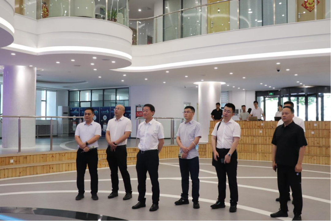 省旅投集團(tuán):“四個(gè)導(dǎo)向” 推動(dòng)調(diào)查研究提質(zhì)增效