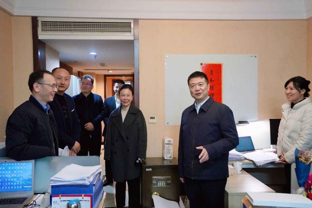 溫暖啟航,共赴新篇!—— 省旅投集團領導走訪慰問干部職工